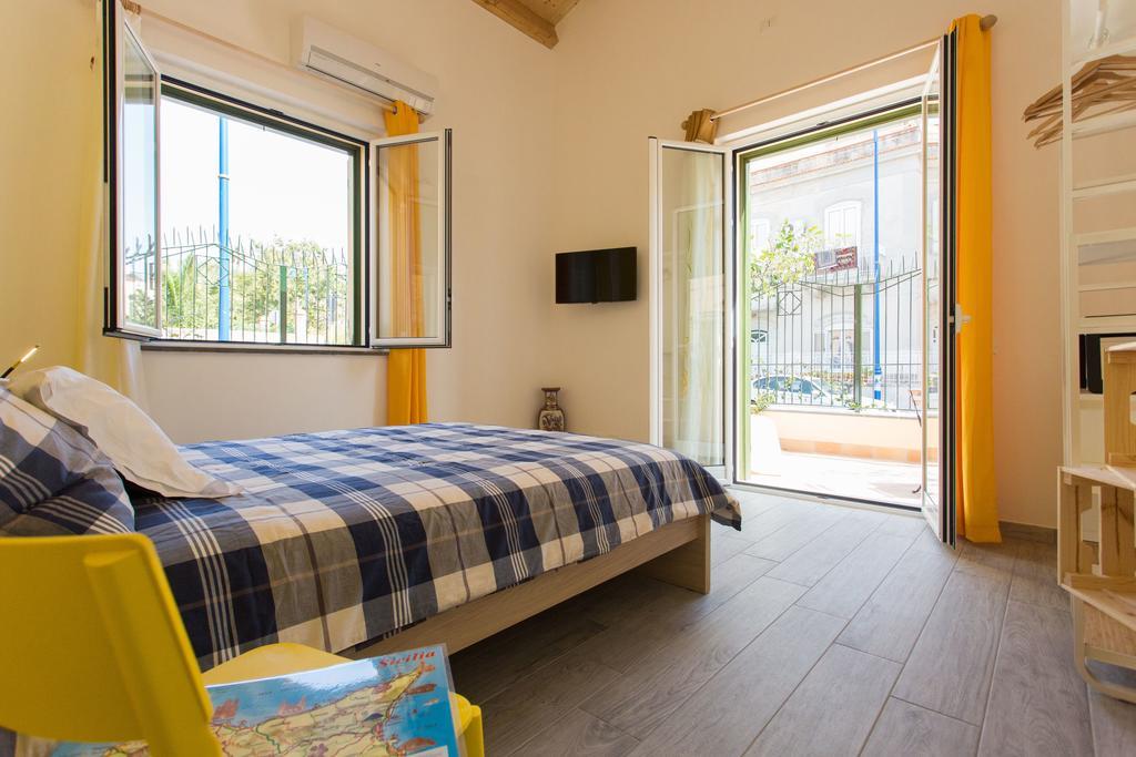Nonna Anna Rooms Palermo Exterior photo